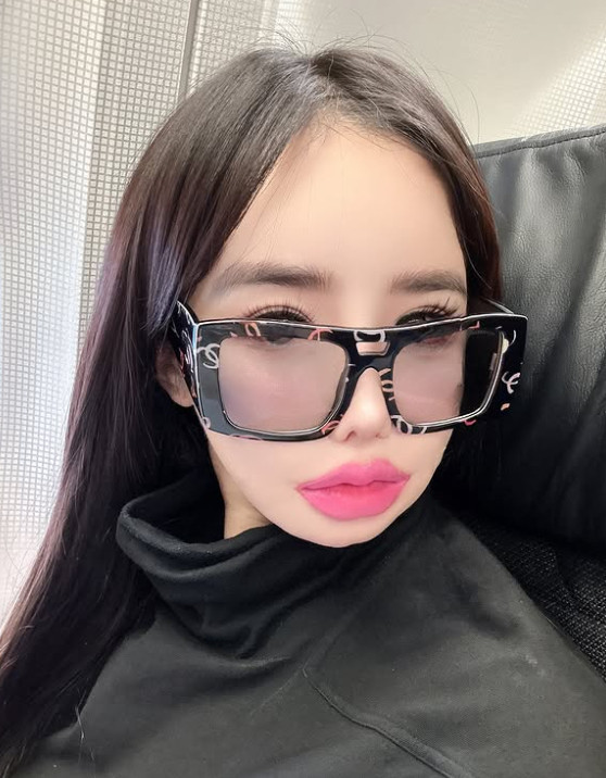 사진=박봄 공식 계정
