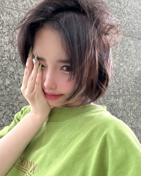 박봄 소셜네트워크서비스 계정