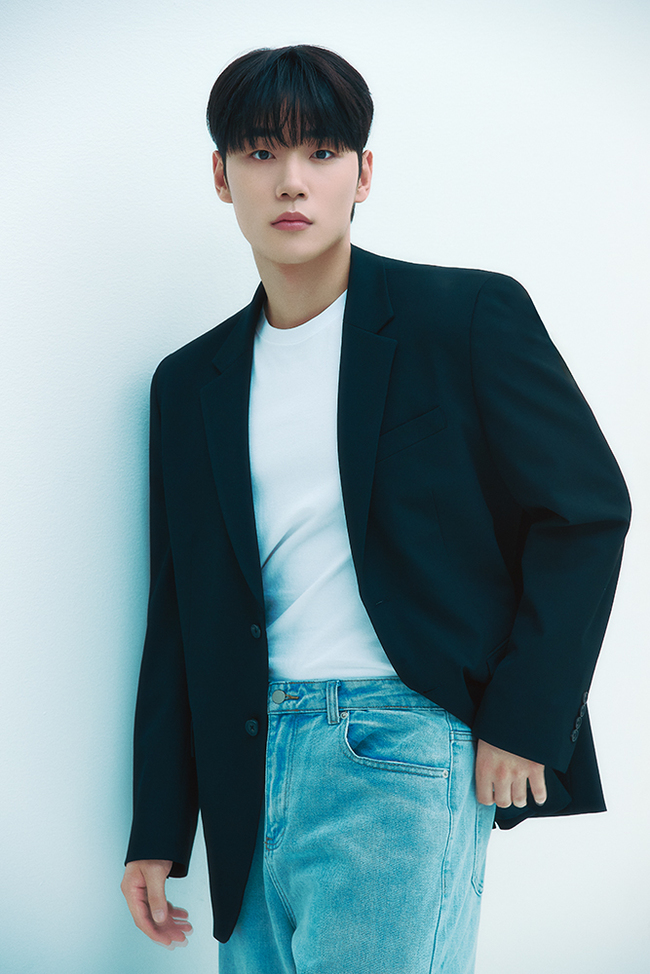 이끌 엔터테인먼트 제공