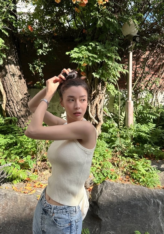 사진=권나라 SNS