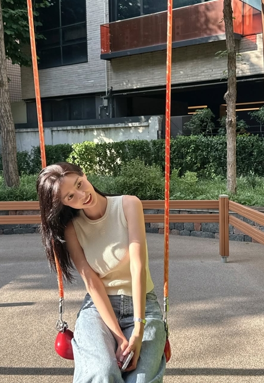 사진=권나라 SNS