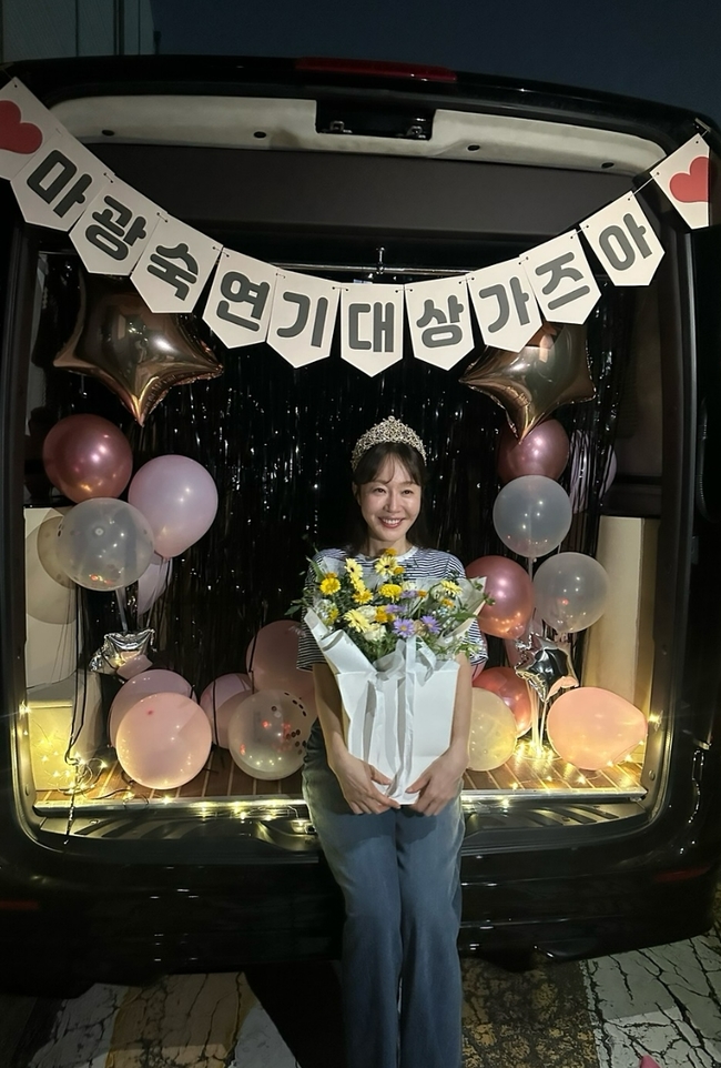 엄지원 소셜미디어
